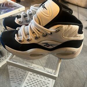 Men sz 7 Reebok Allen Iverson